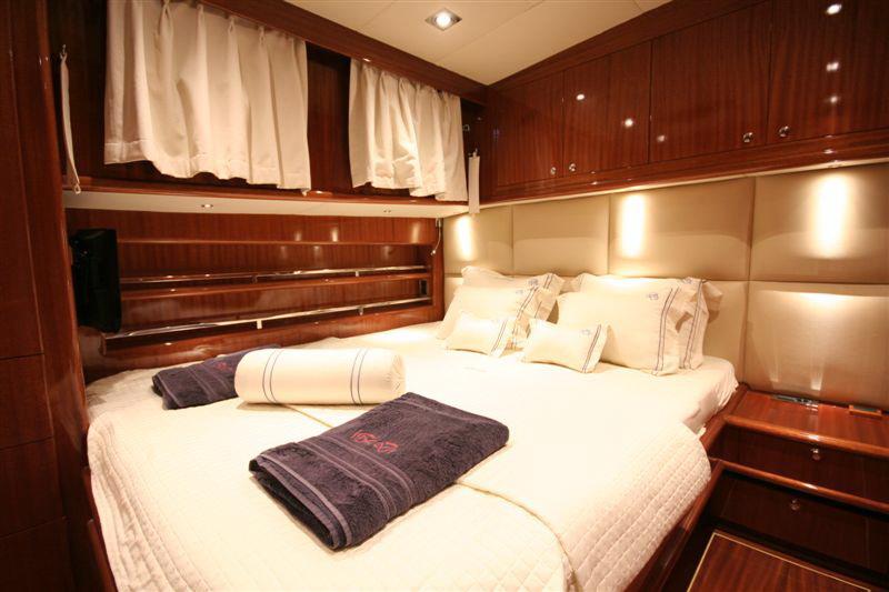 Mater Cabin Best Yacht Charters in UK - High Point Yachting