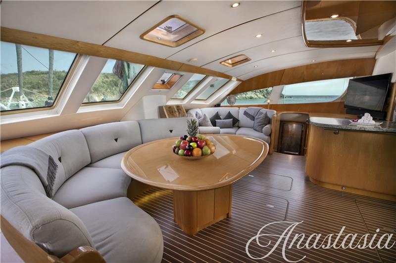 Catamaran Anastasia - salon - High Point Yachting
