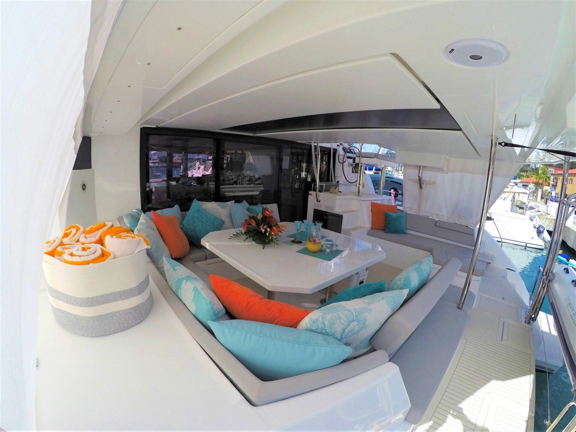 Catamaran Leopard 50