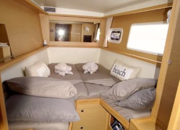 Catamaran Gipsy Princess cabin