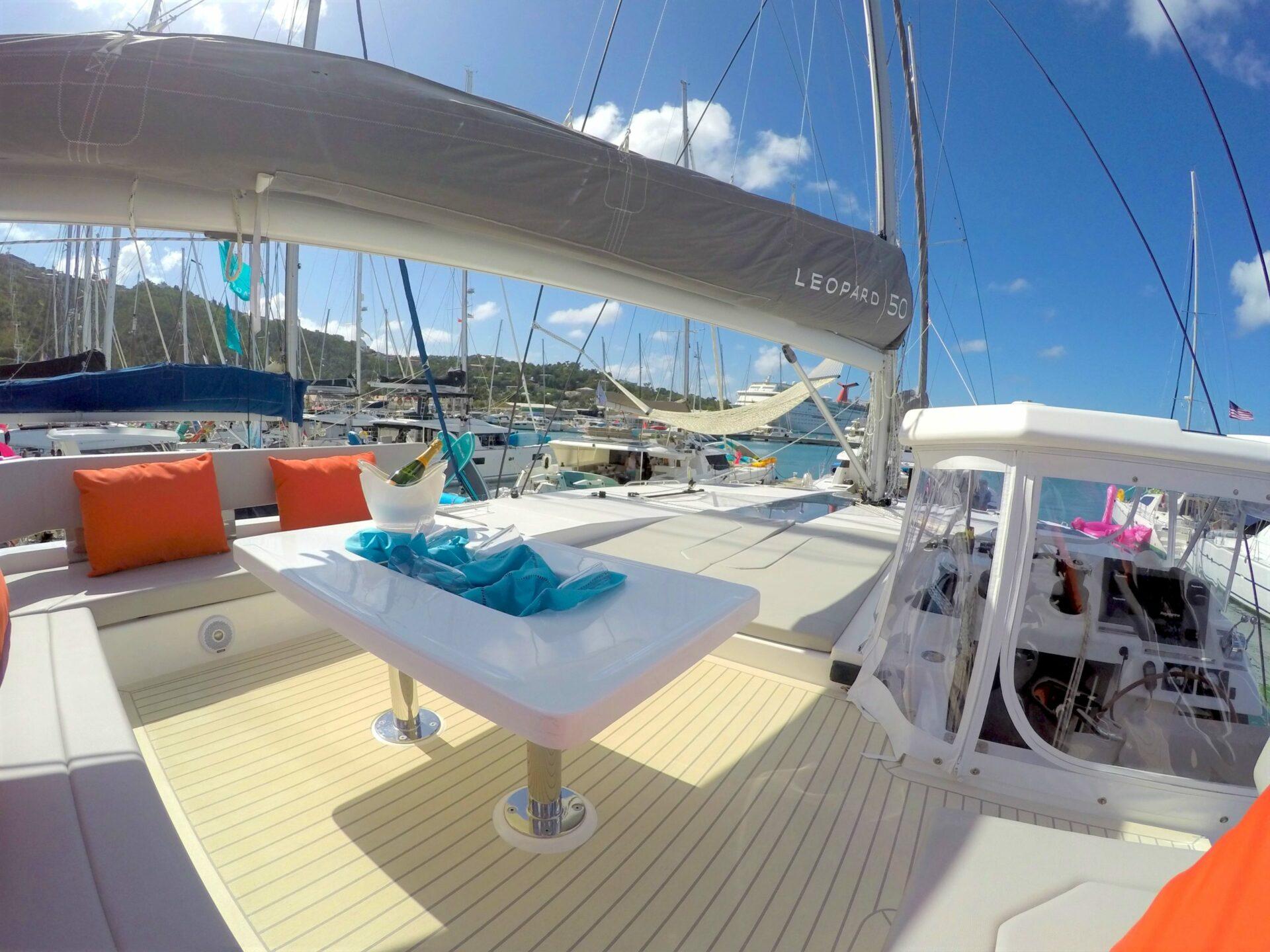 Catamaran Leopard 50