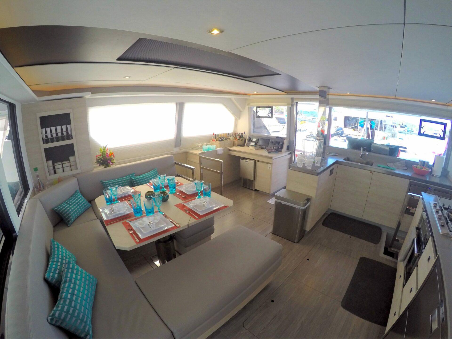 Catamaran Leopard 50 - High Point Yachting
