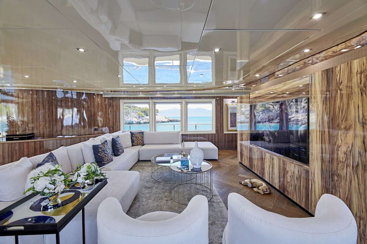 High Point Yachting - Daloli6805brochure10