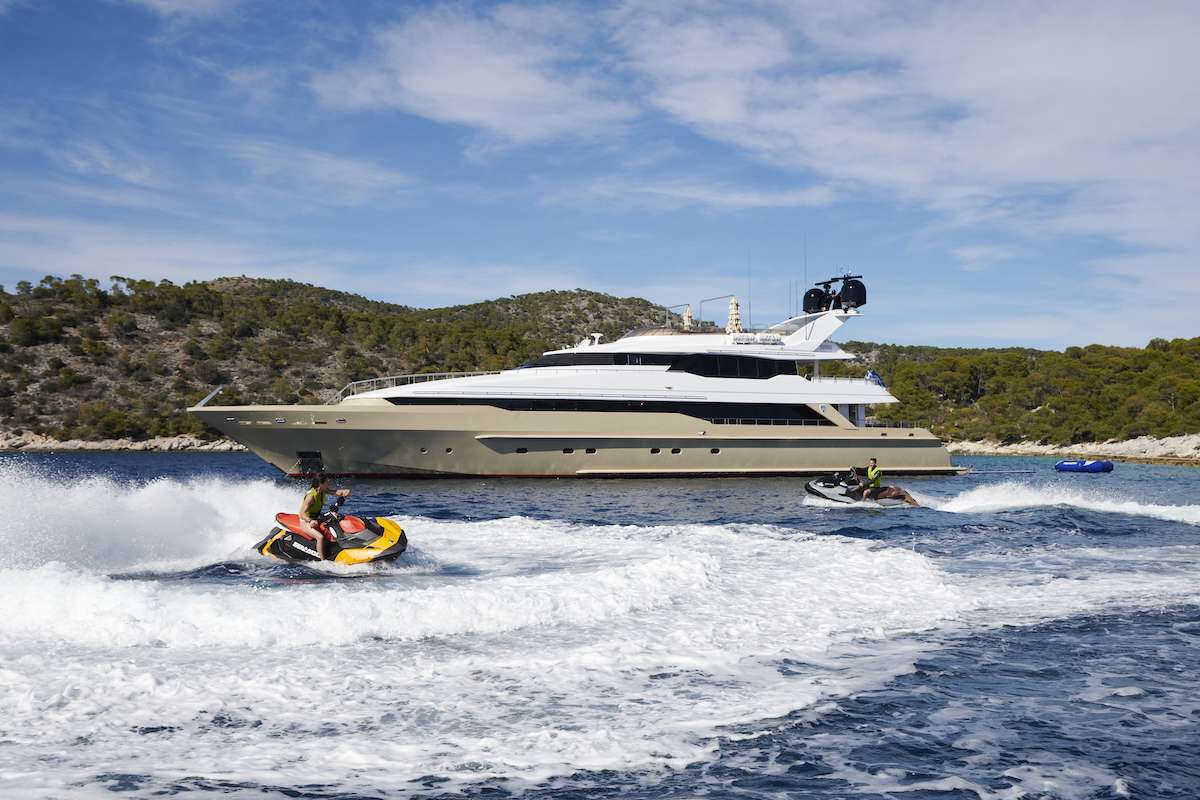 High Point Yachting - Daloli6805brochure18