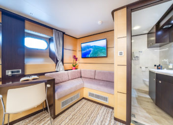 High Point Yachting - Navilux35_Navi_master_A_Natalie