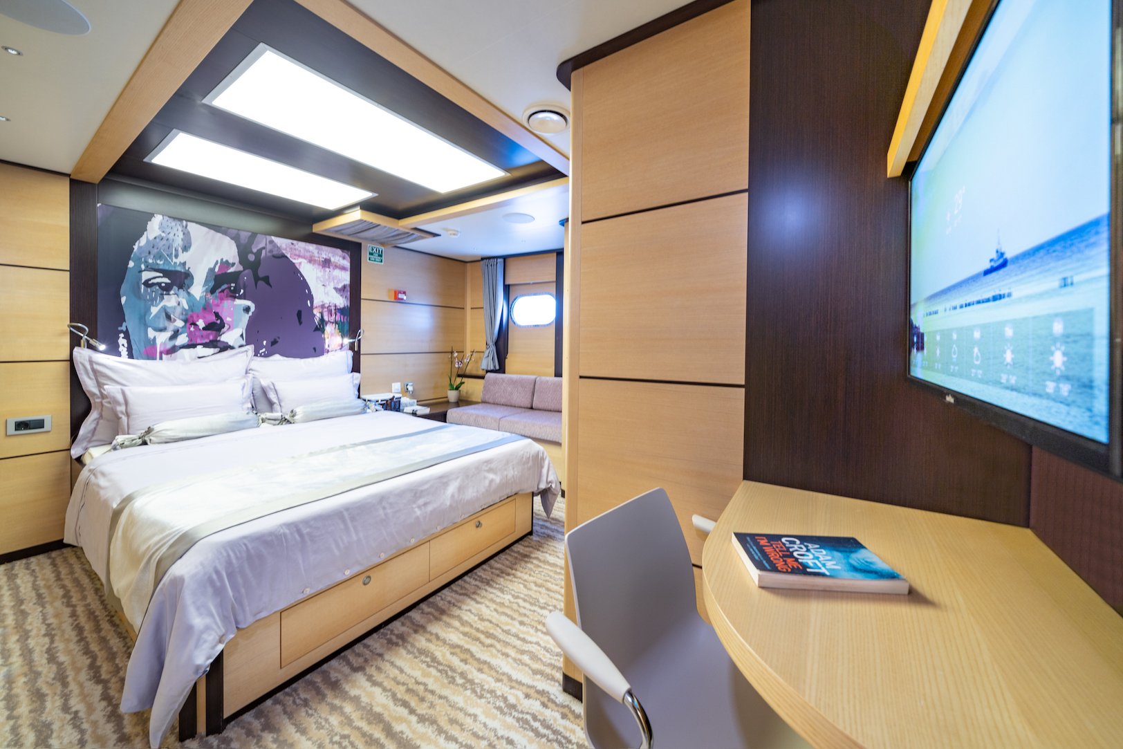 High Point Yachting - Navilux49_Navi_double_E_Selma