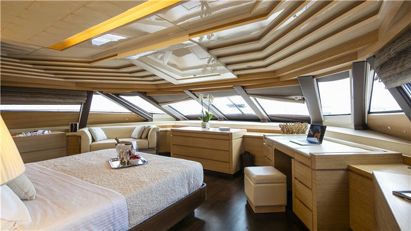 High Point Yachting - Rini5858_635960816915013754