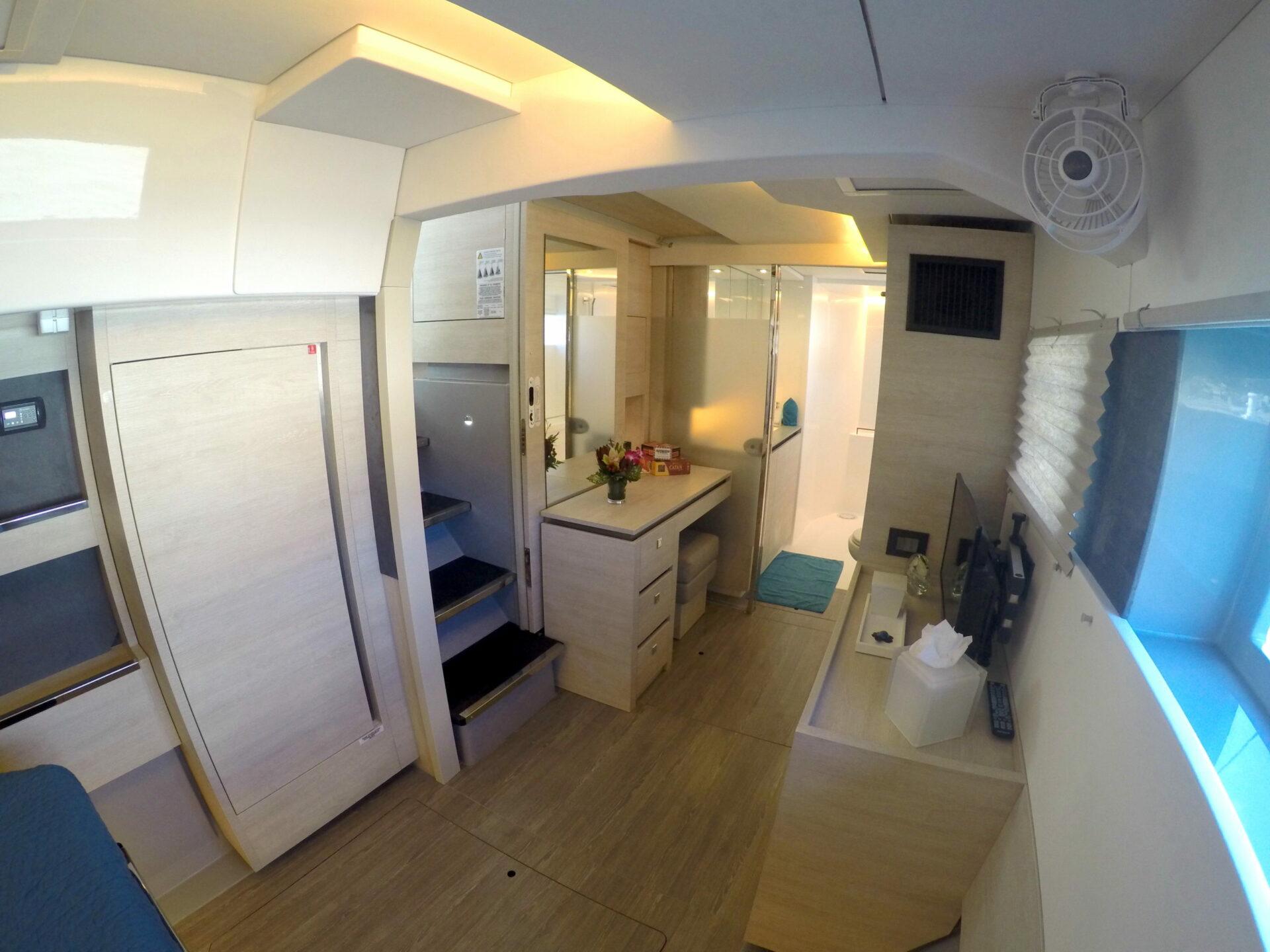 Catamaran Leopard 50