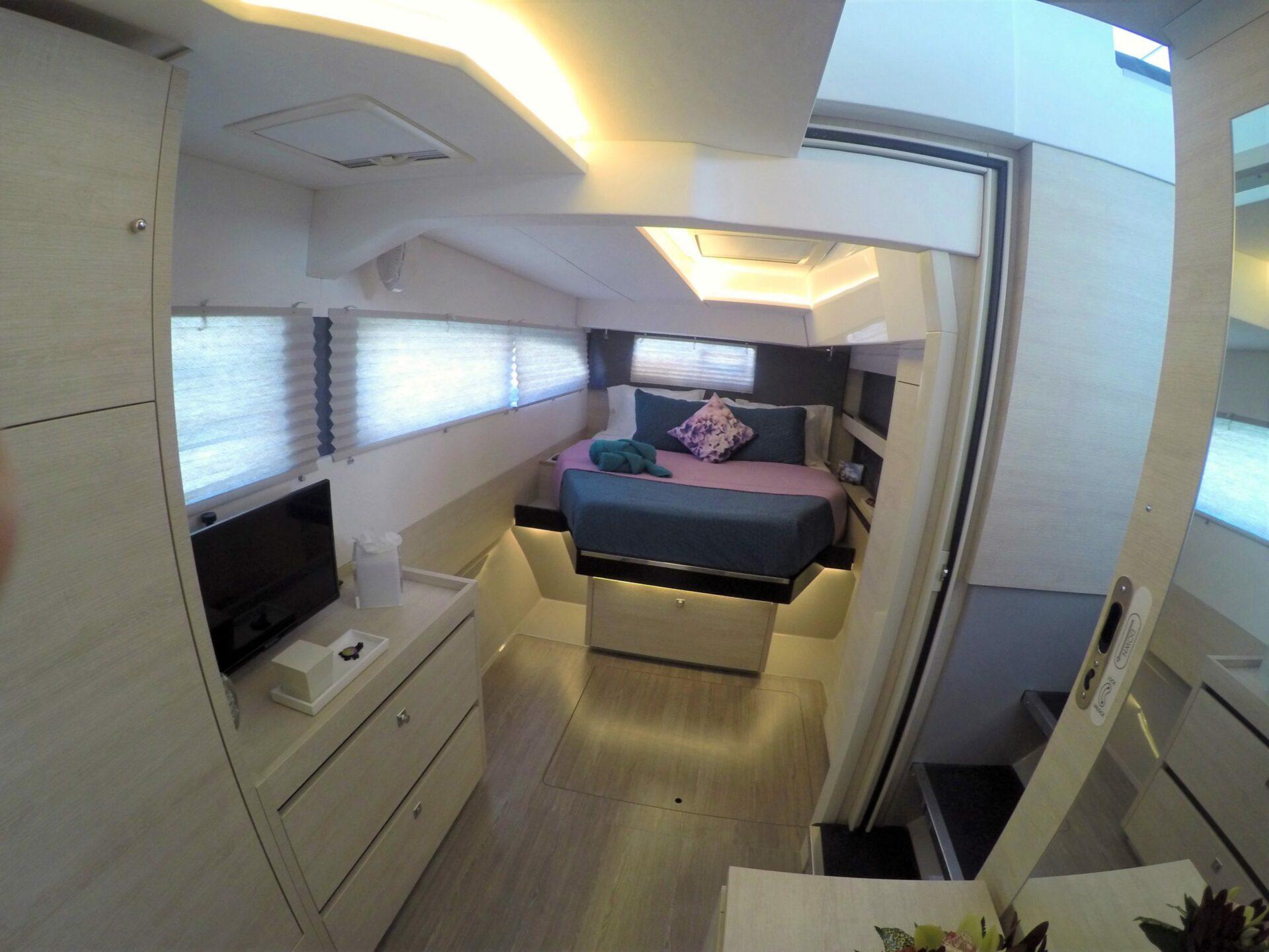 Catamaran Leopard 50