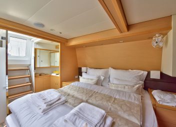 Adriatic Lion master cabin yacht charter