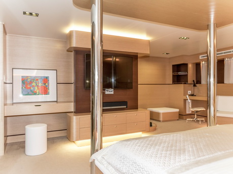 Aiaxaia sailing yacht Master cabin