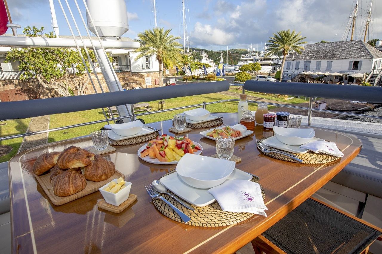 Al fresco dining on catamaran NAMASTE