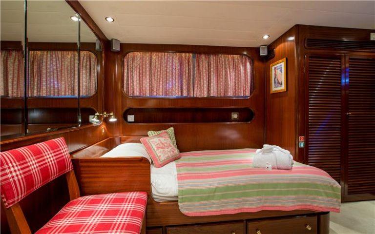Benetti Yacht Star Of the Sea double cabin