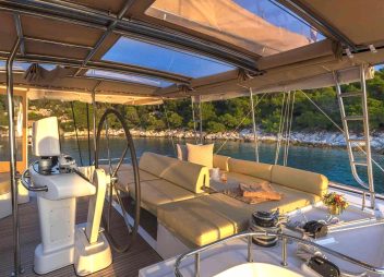 catamaran Flo yacht charter flybridge