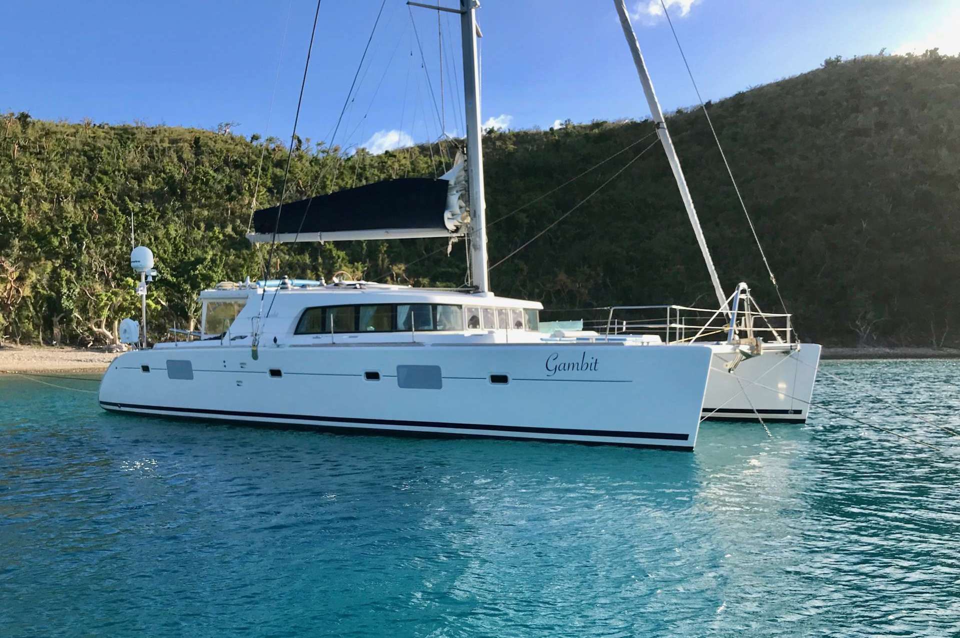 catamaran Gambit yacht charter