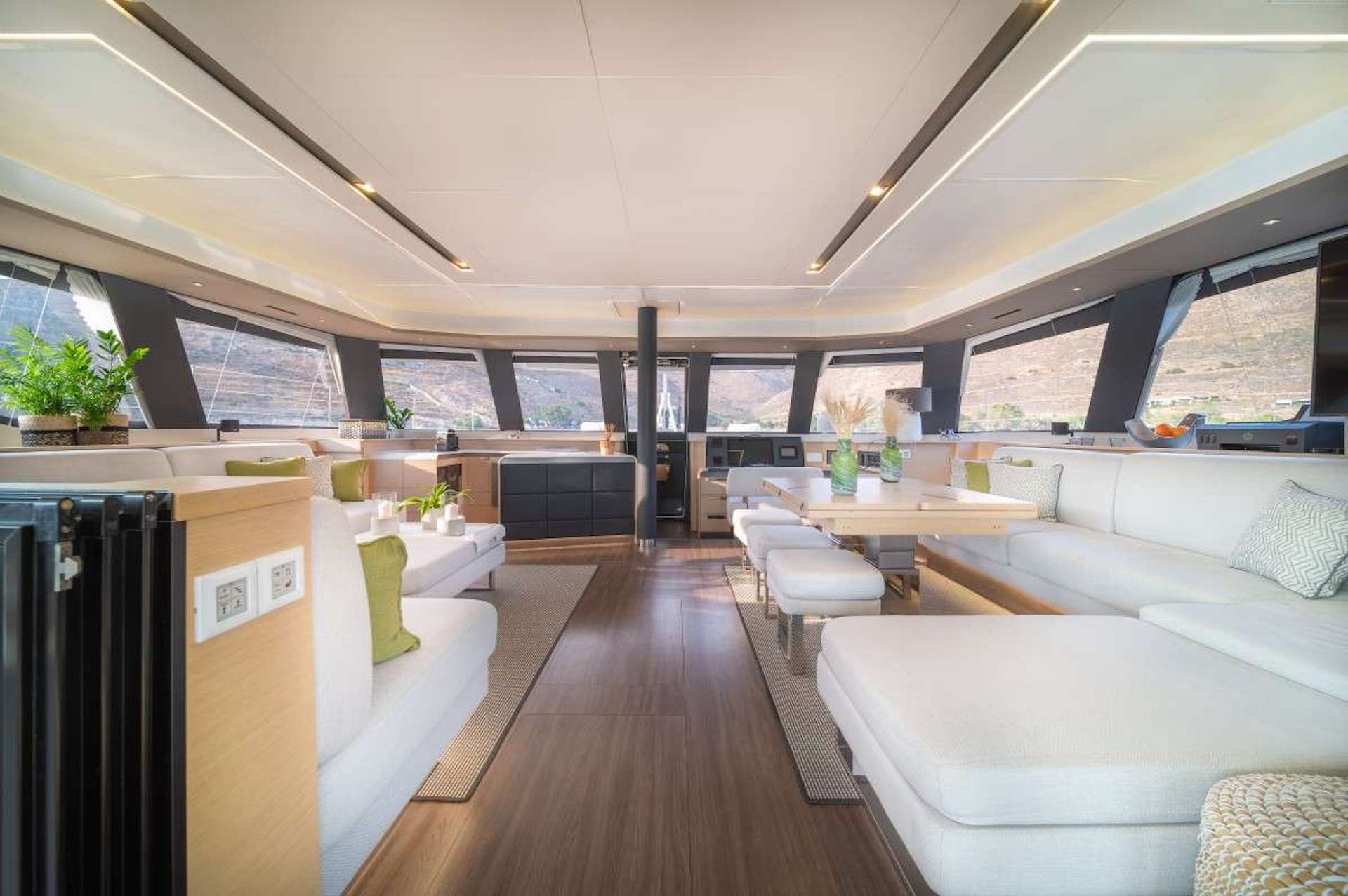 catamaran yacht charter Aether saloon