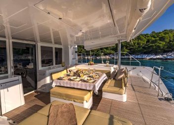 catamaran yacht charter Flo aft deck