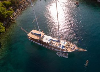 Crewed Yacht charter Gulet Malena