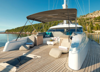 Front lounging area San Limi yacht