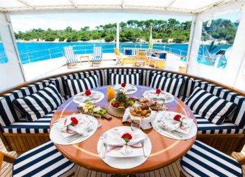 Gourmet yacht charters in the Caribbean