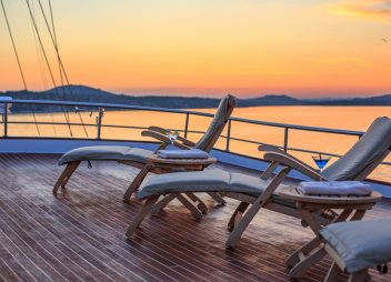 luxury yacht charter Cesarica