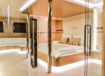 Master cabin sailing yacht Aiaxaia