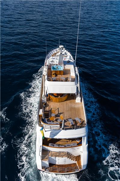 Motor Yacht Benetti Star Of the Sea