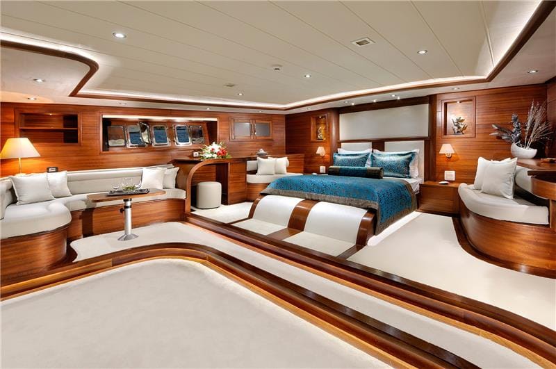 Sailing Yacht Alessandro Master cabin