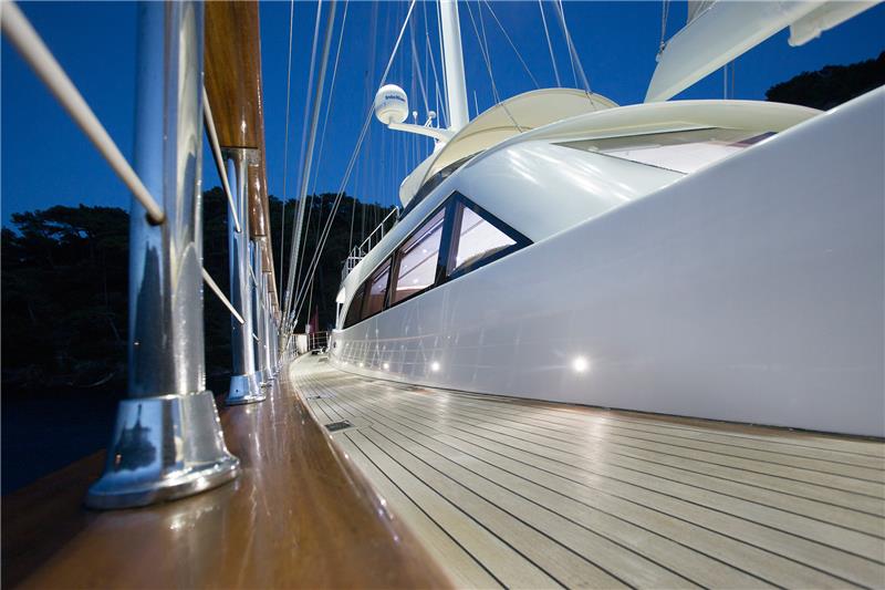 Sailing Yacht Alessandro teak deck