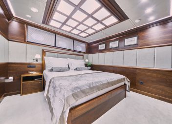 sailing yacht charter double stateroom Lady Gita