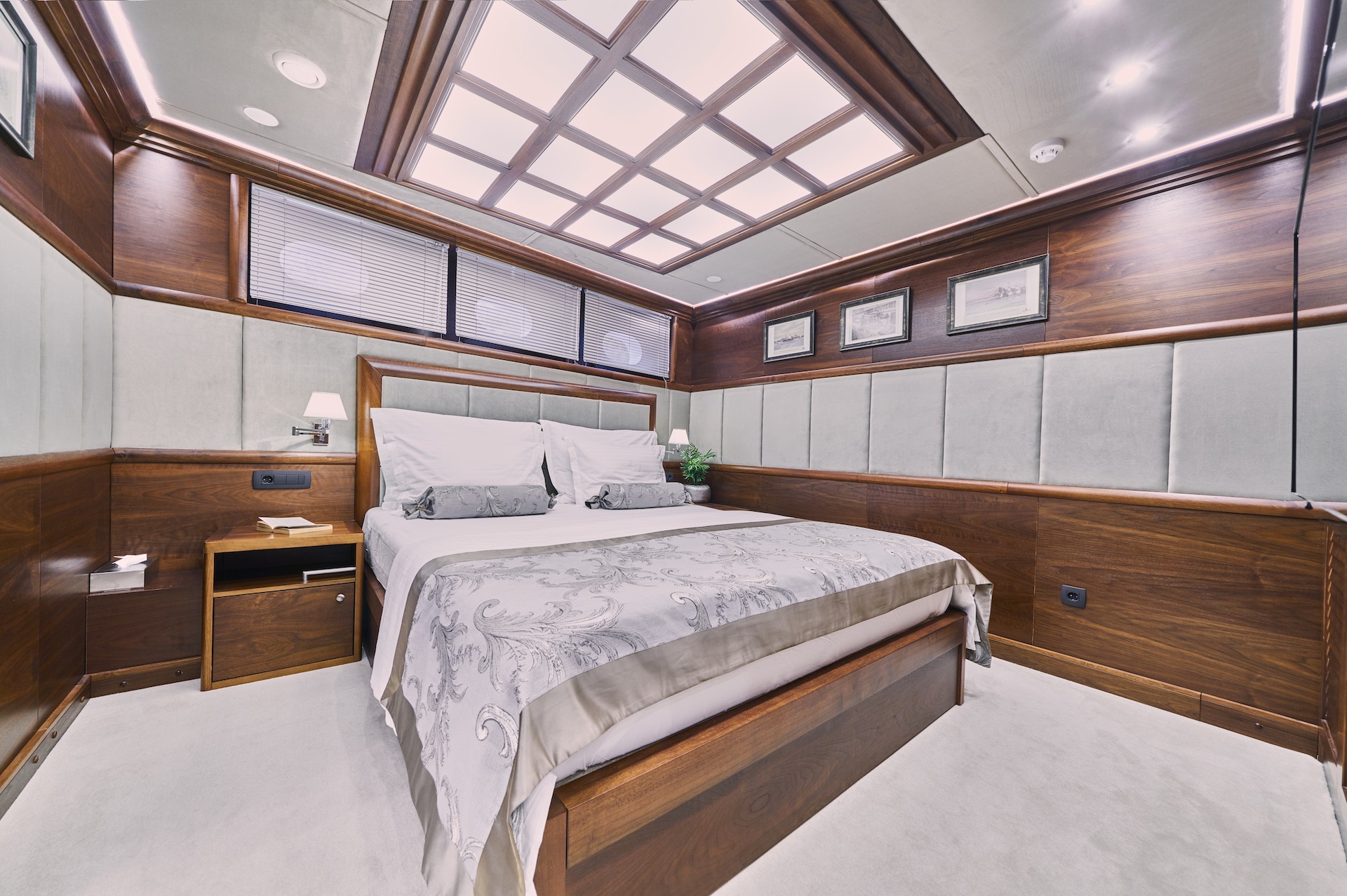 sailing yacht charter double stateroom Lady Gita