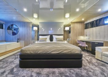 Sailing Yacht Dalmatino master cabin