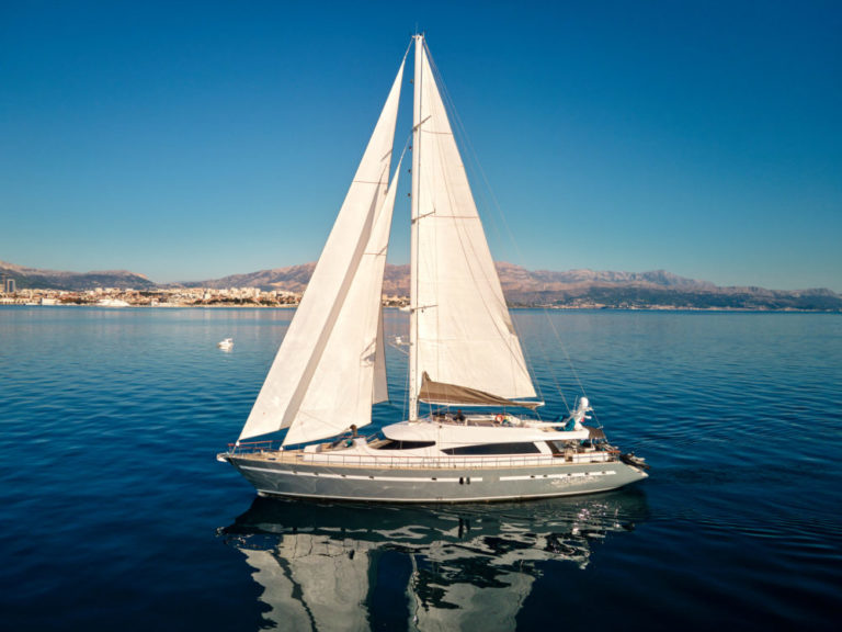 Sailing Yacht San Limi