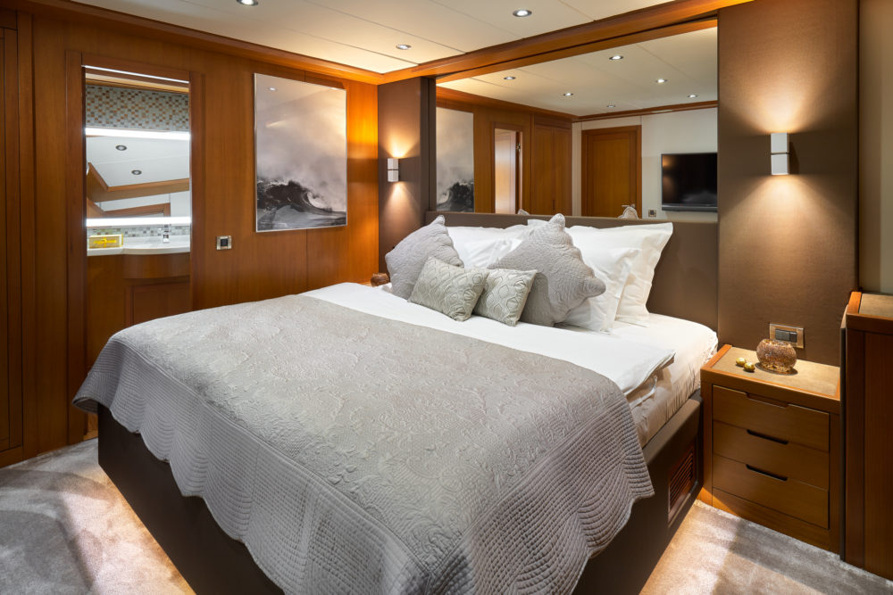 VIP Double Cabin yacht San Limi