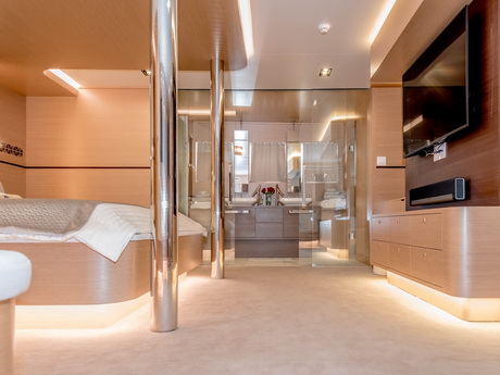 Yacht Aiaxaia Master cabin