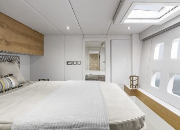 yacht charter Adea luxury cabin