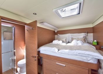 yacht charter Adriatic Tiger cabin
