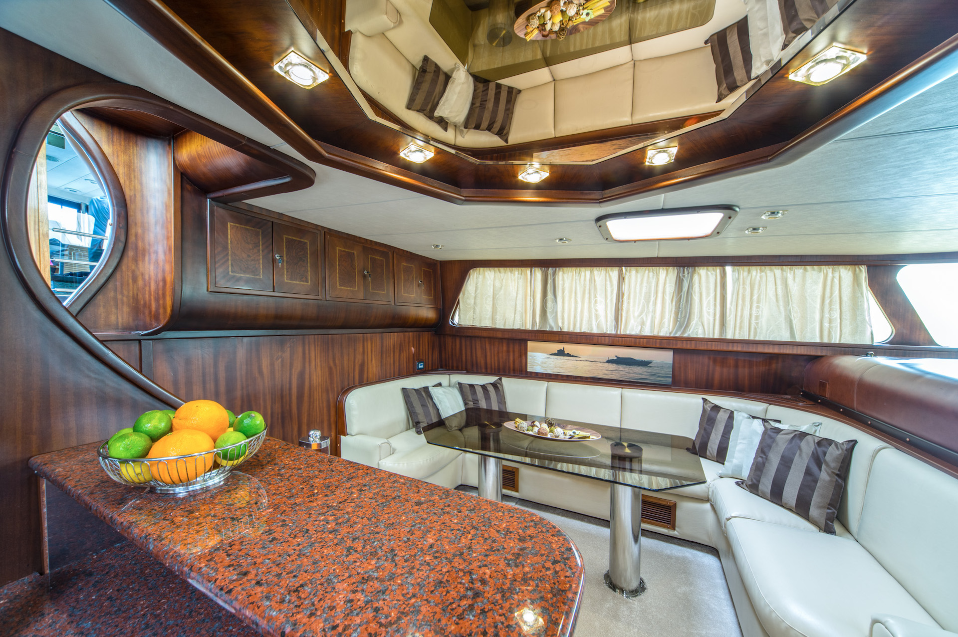 yacht charter Alba saloon