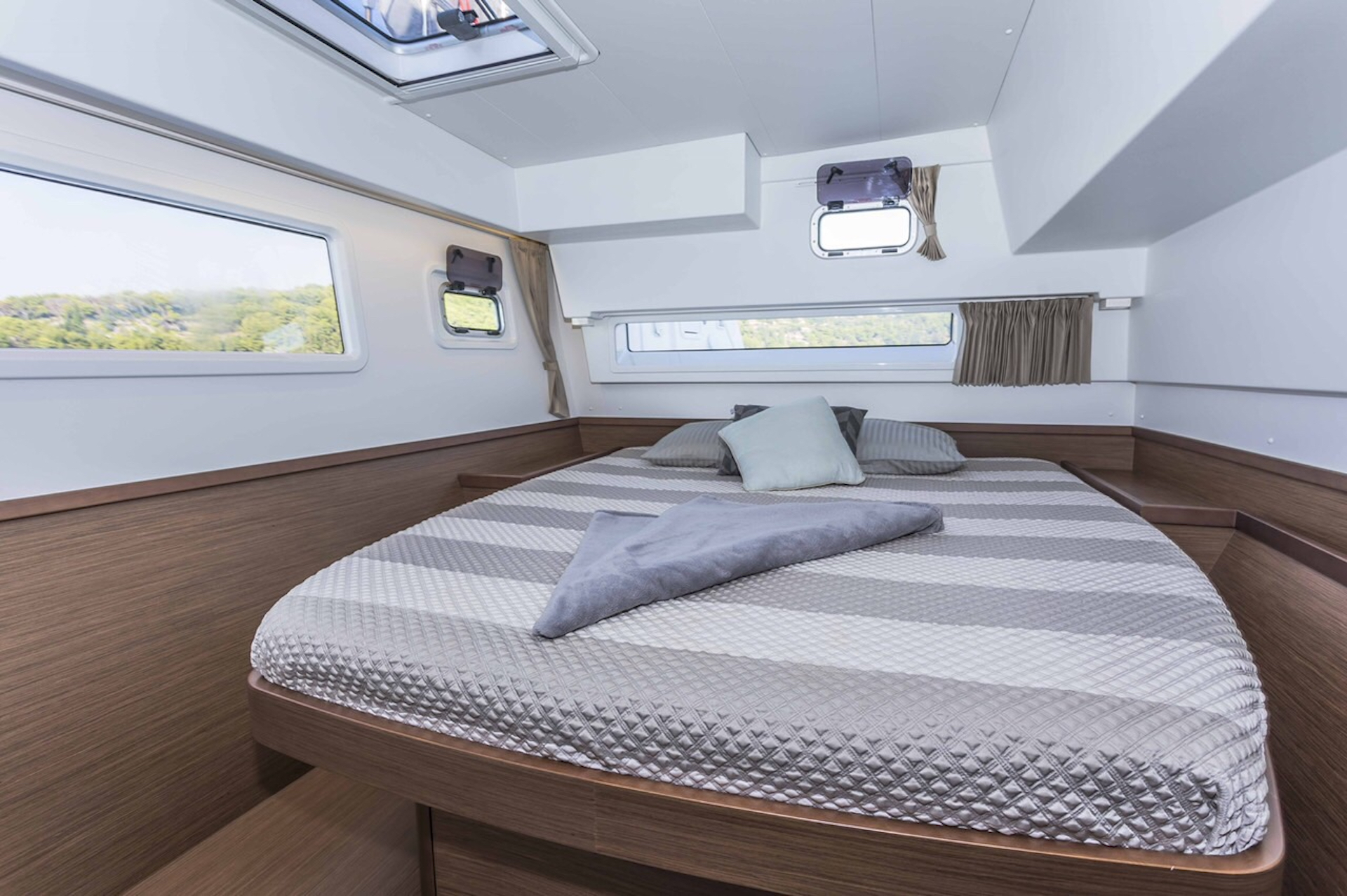 yacht charter Avocado cabin