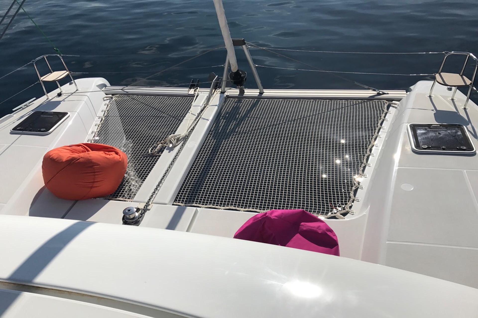 yacht charter Avocado for deck