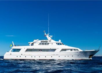 Yacht Charter Benetti