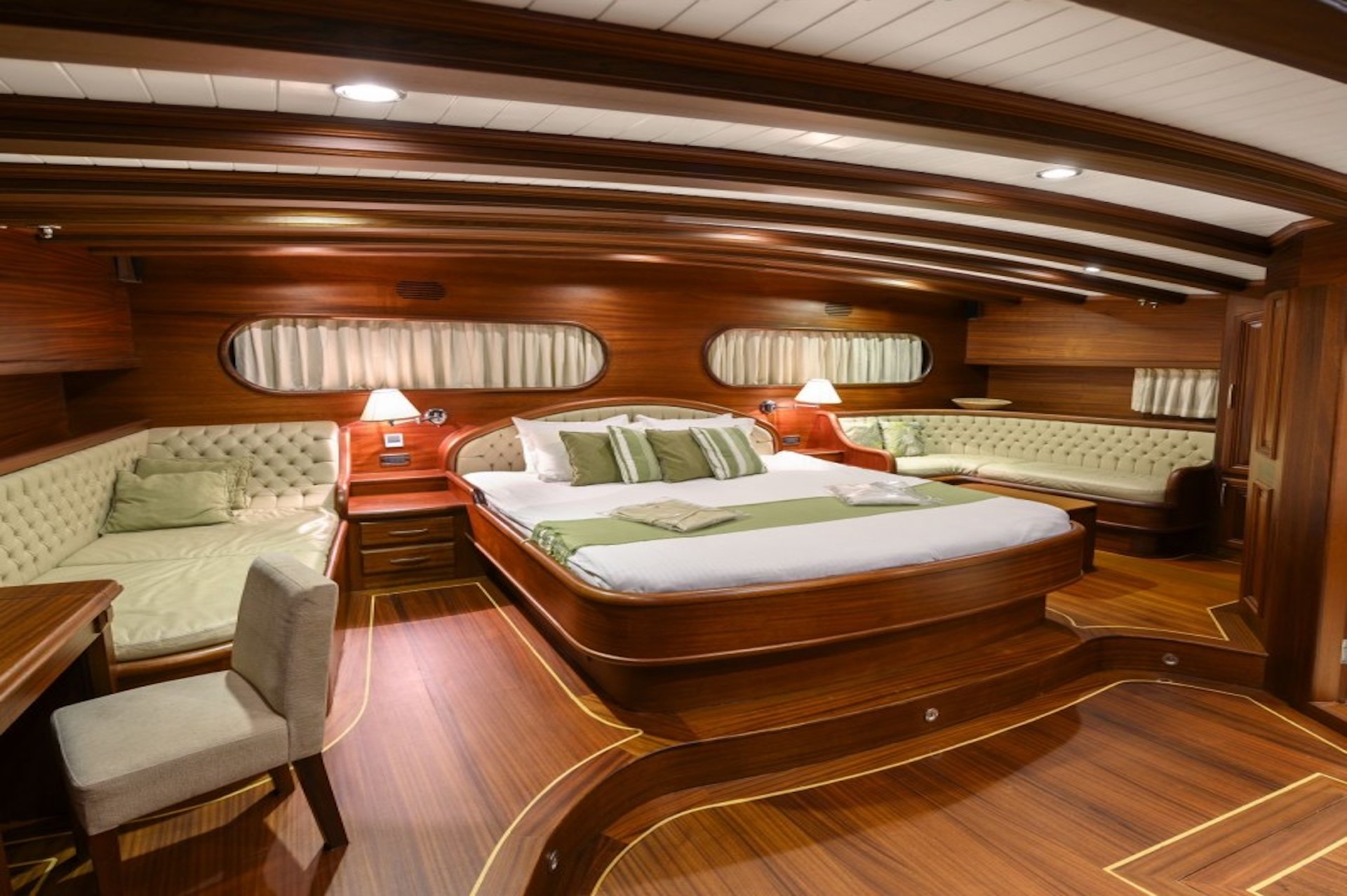 yacht charter Caner IV master cabin