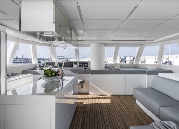 yacht charter catamaran Adea salon