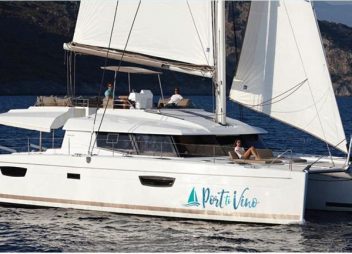 Yacht charter Catamaran Port to Vino