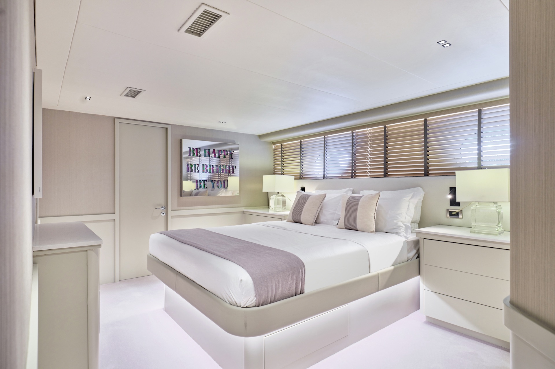 yacht charter Endless Summer ensuite