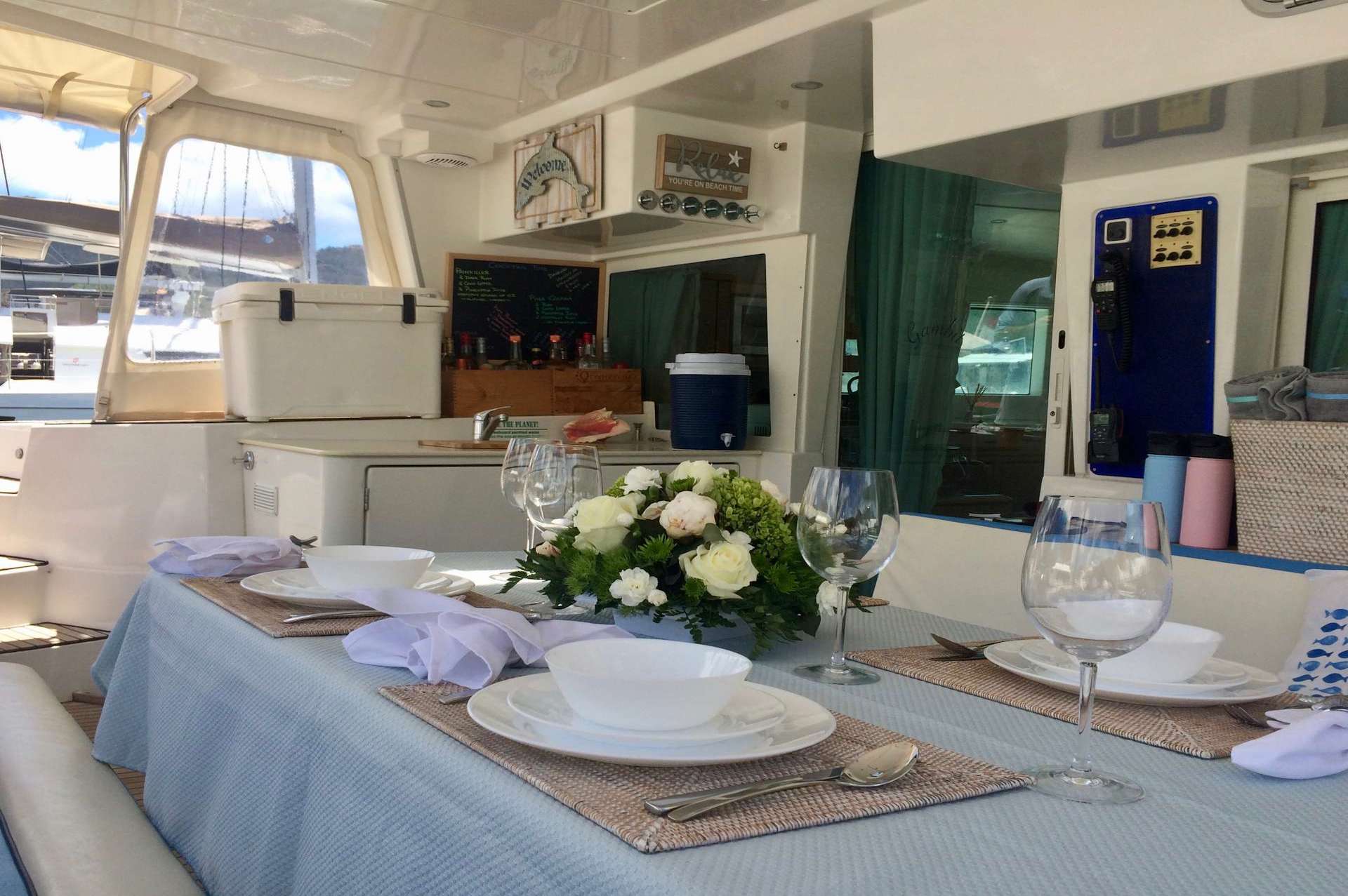 yacht charter Gambit aft deck