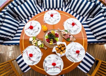 Yacht Charter gourmet experience in the Caribbean