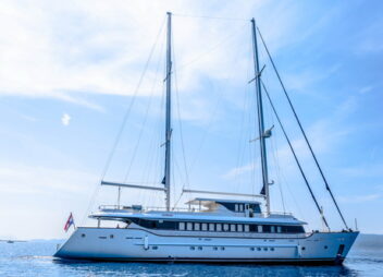 Yacht charter in Croatia Aiaxaia