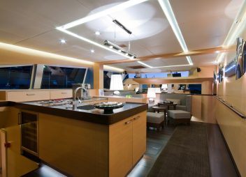 yacht charter Ipharra galley