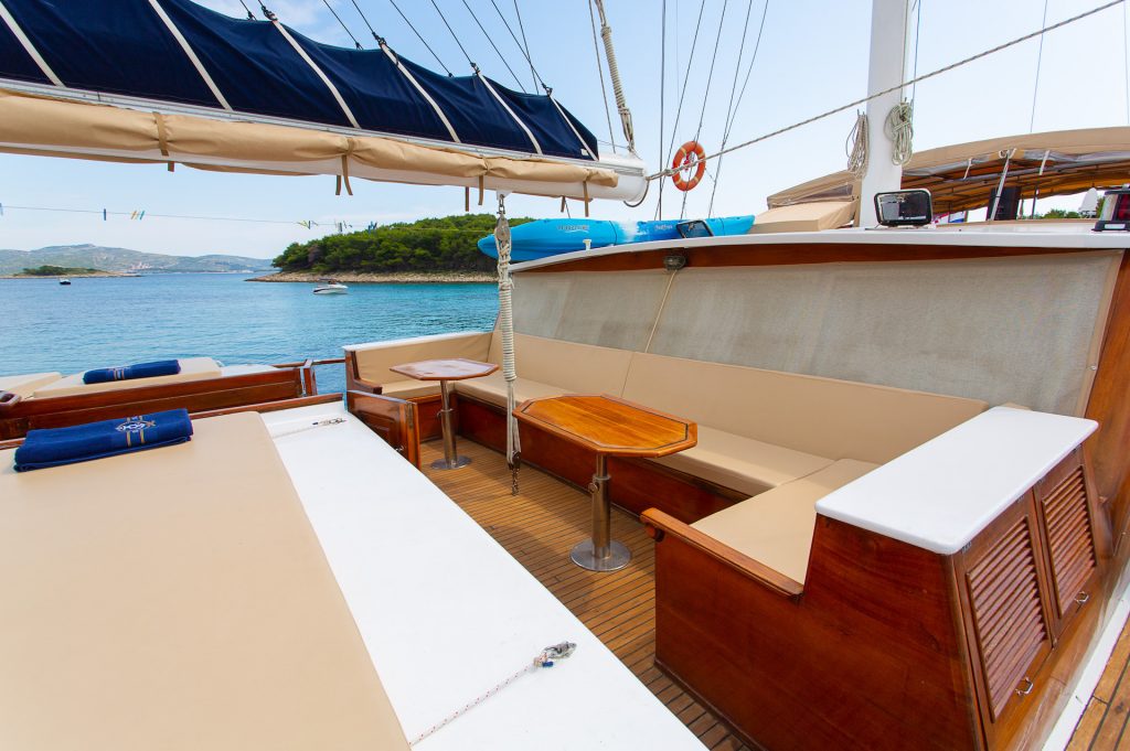 yacht charter Kadena relaxing space